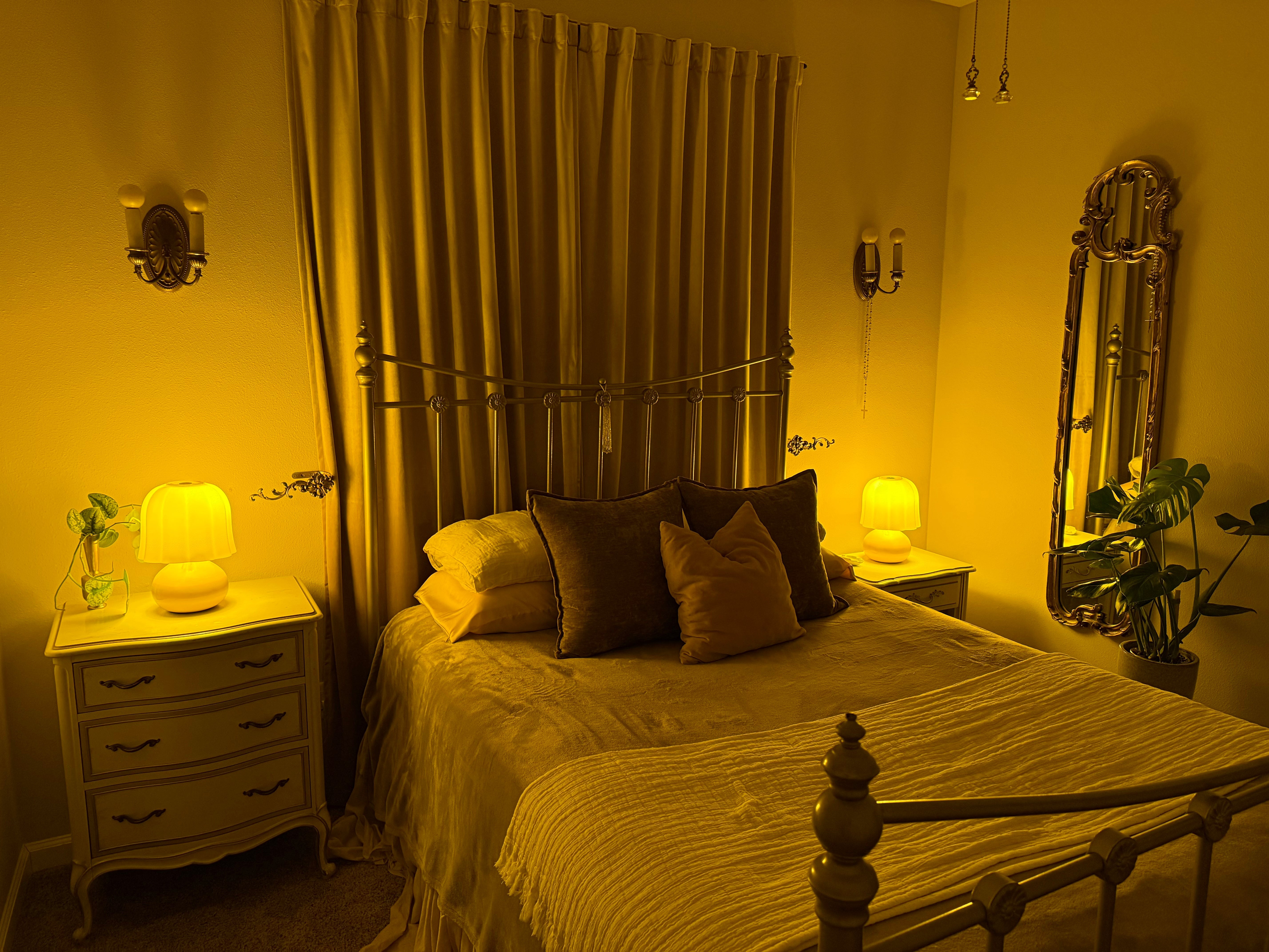 No-Blue Sleep Light for Better Evenings